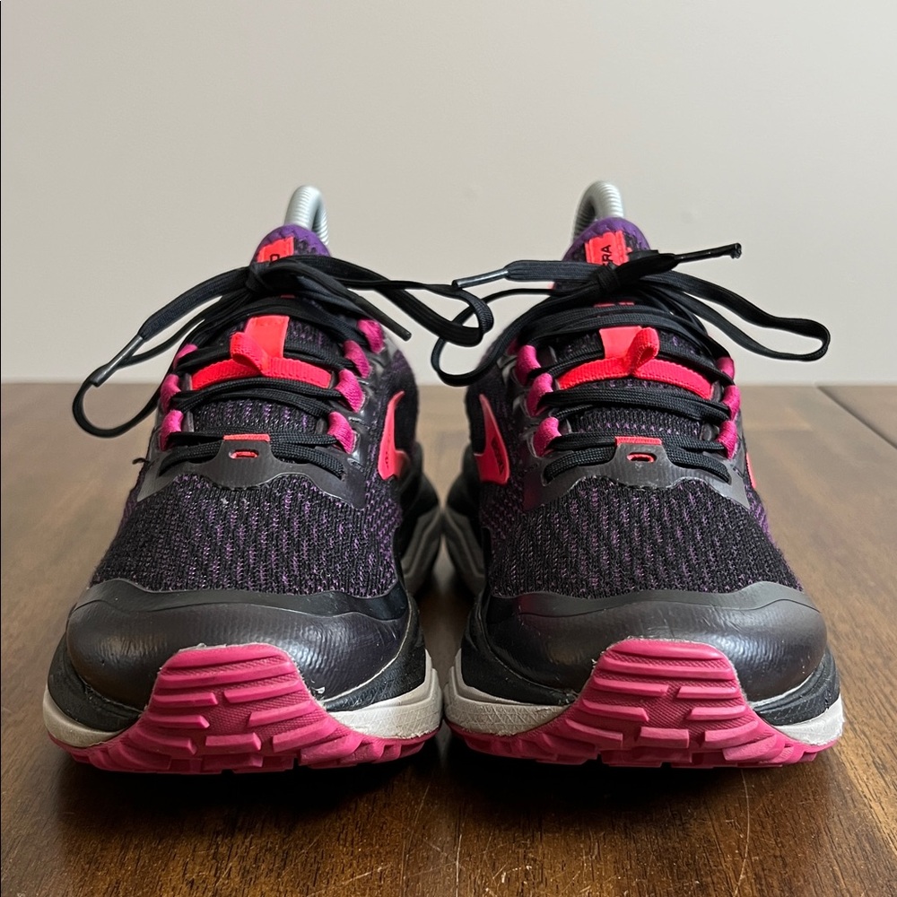 Brooks Caldera 5 Purple and Pink Athletic Running Shoes Womens Size 7.5 - Picture 3 of 14